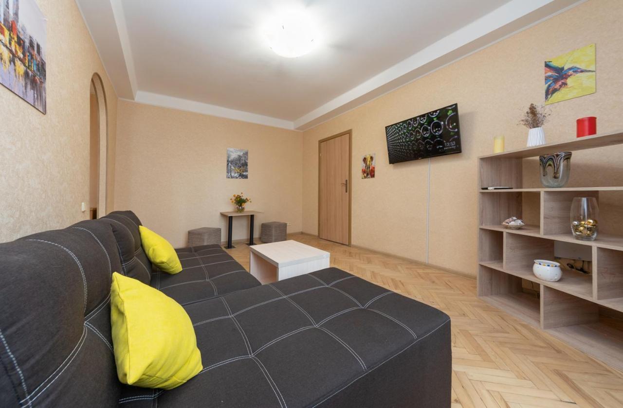 1 bedroom apart Near metro Pecherska Kiev Buitenkant foto