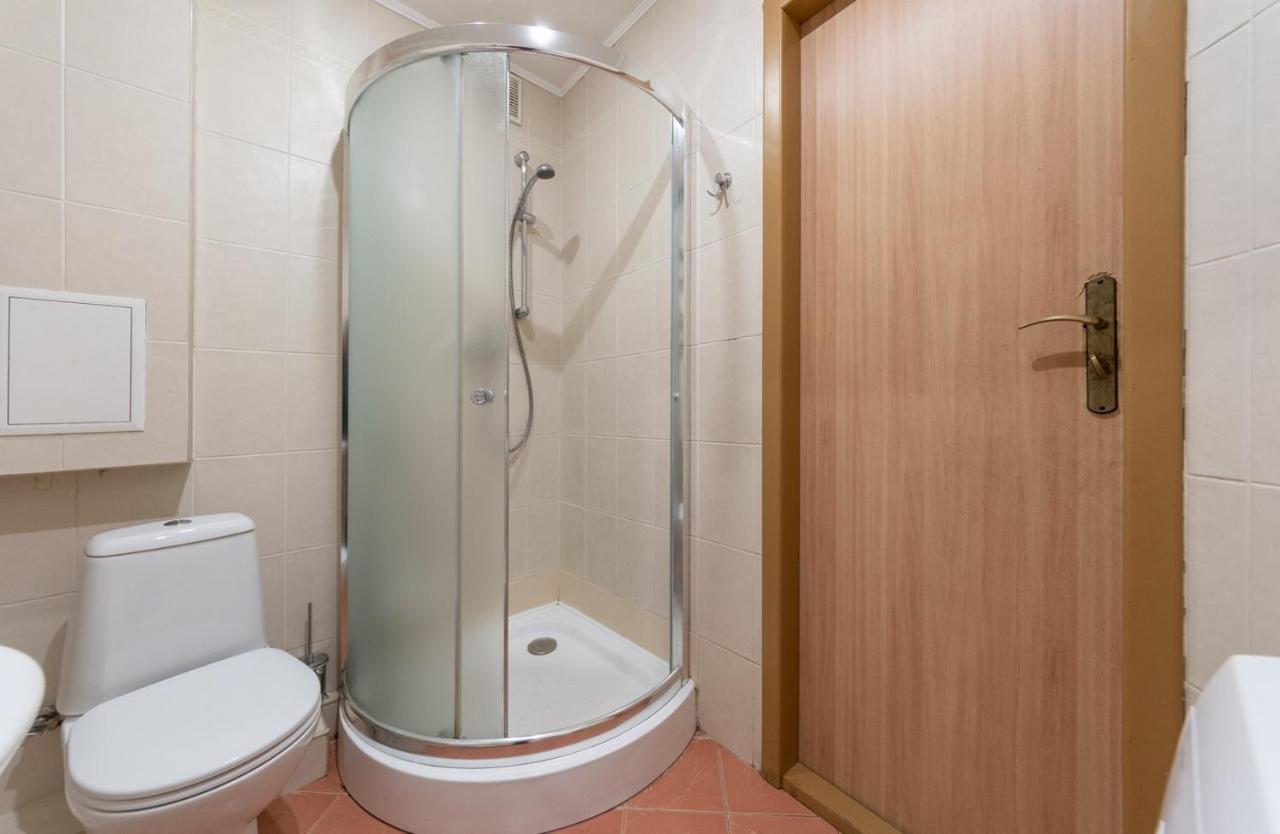 1 bedroom apart Near metro Pecherska Kiev Buitenkant foto